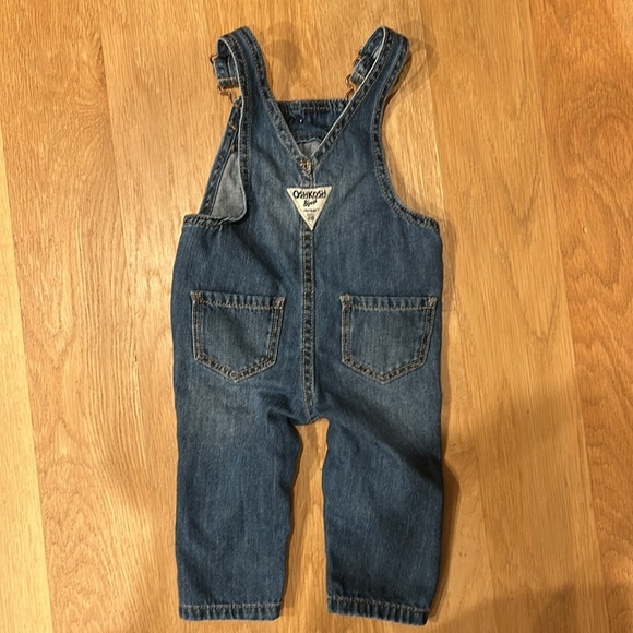 OshKosh B’Gosh Girl Overalls with flowers - Picture 3 of 3